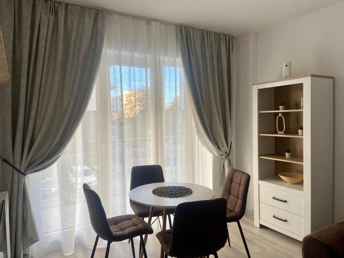 Divany Apartaments - Coresi Mall Brassó Kültér fotó