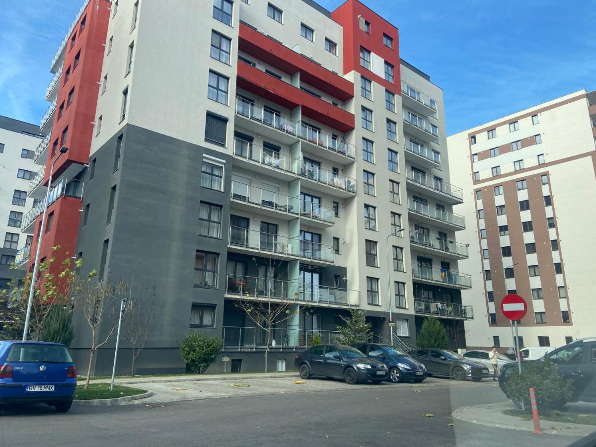 Divany Apartaments - Coresi Mall Brassó Kültér fotó