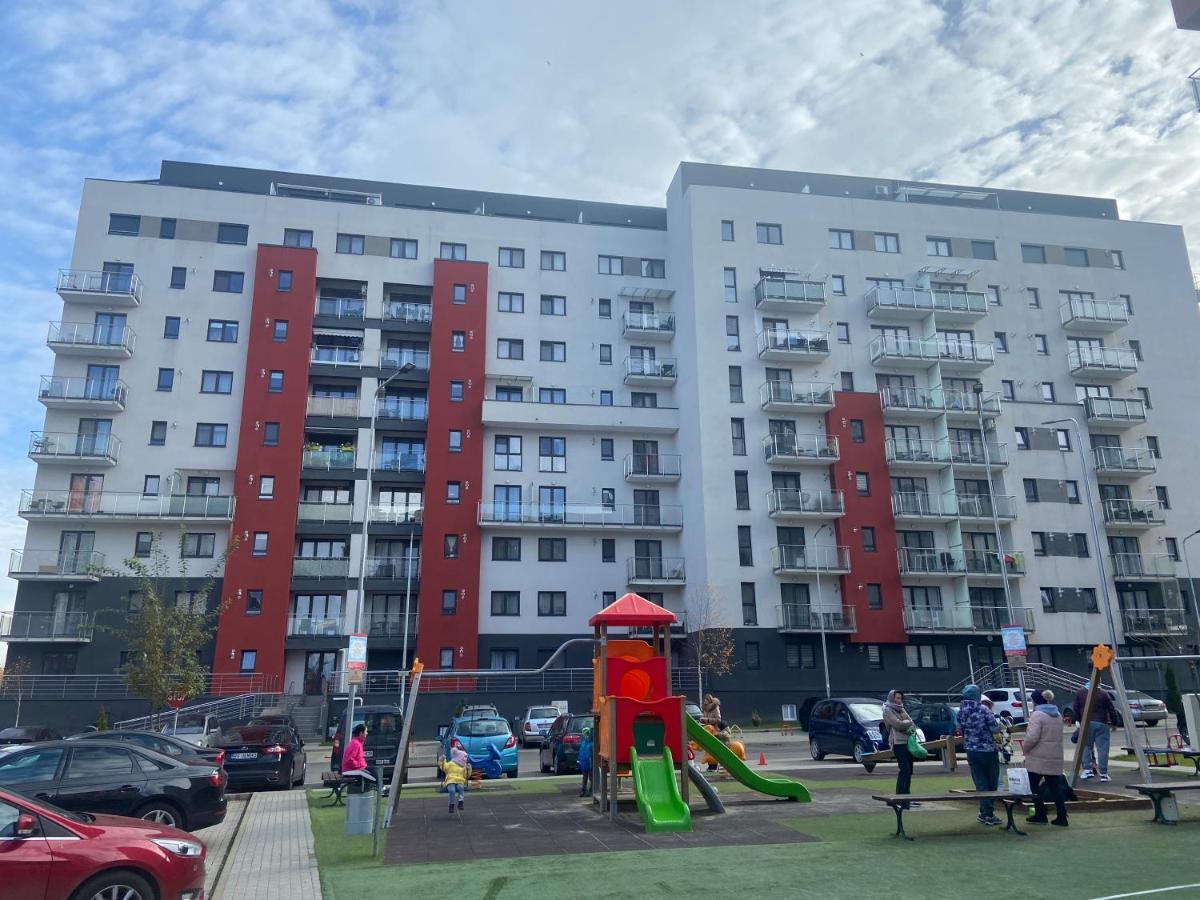 Divany Apartaments - Coresi Mall Brassó Kültér fotó